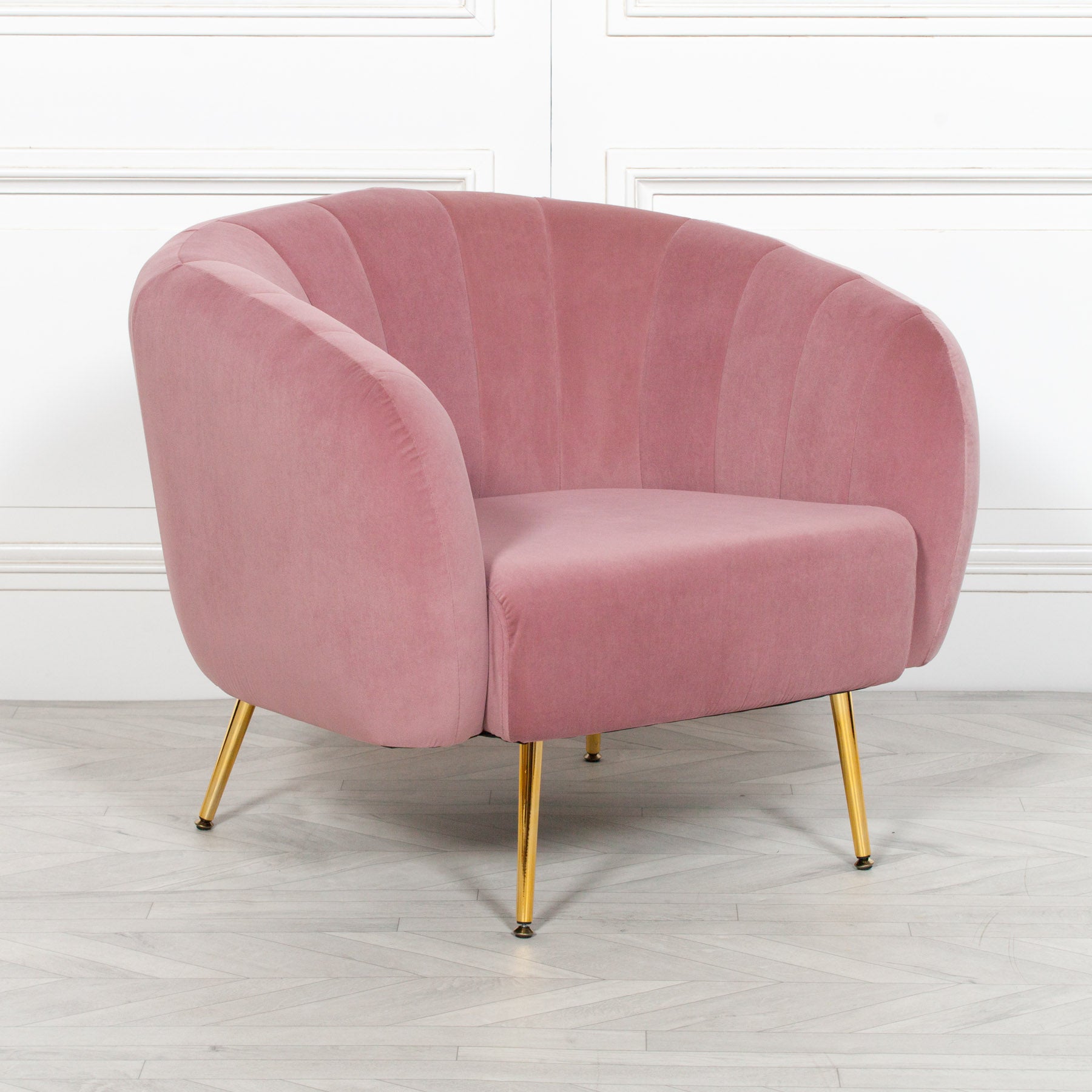 Art Deco Style Pink Velvet Armchair Perfect For Lounge Or Bedroom
