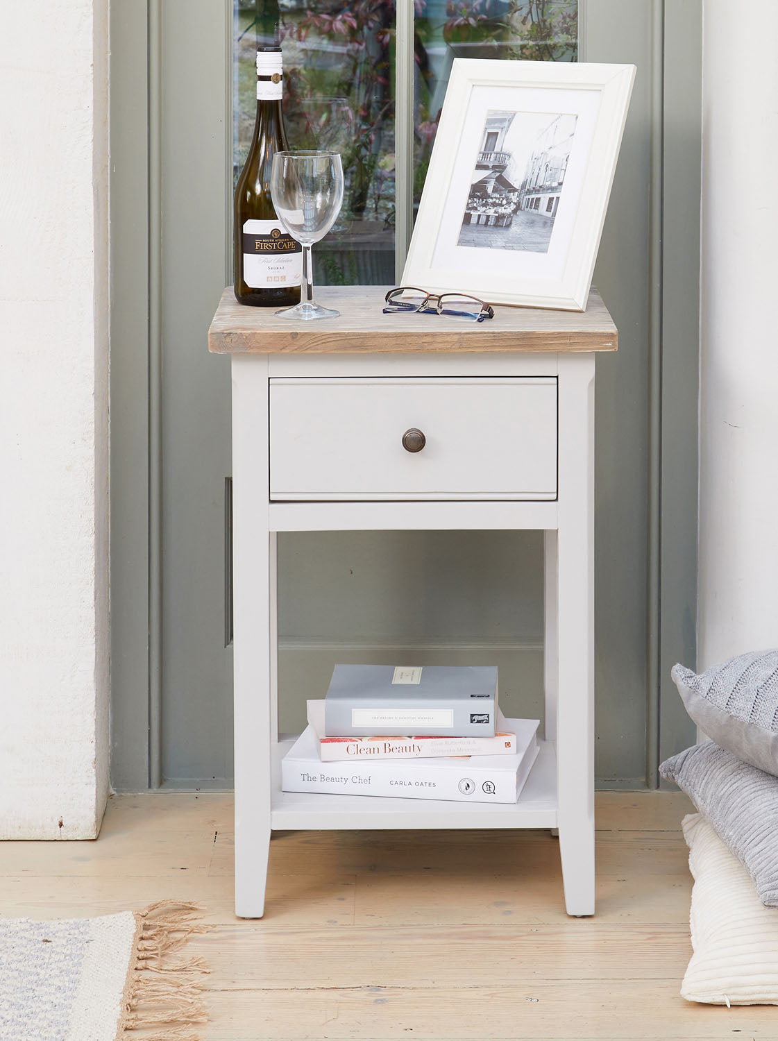 Signature One Drawer Lamp Table