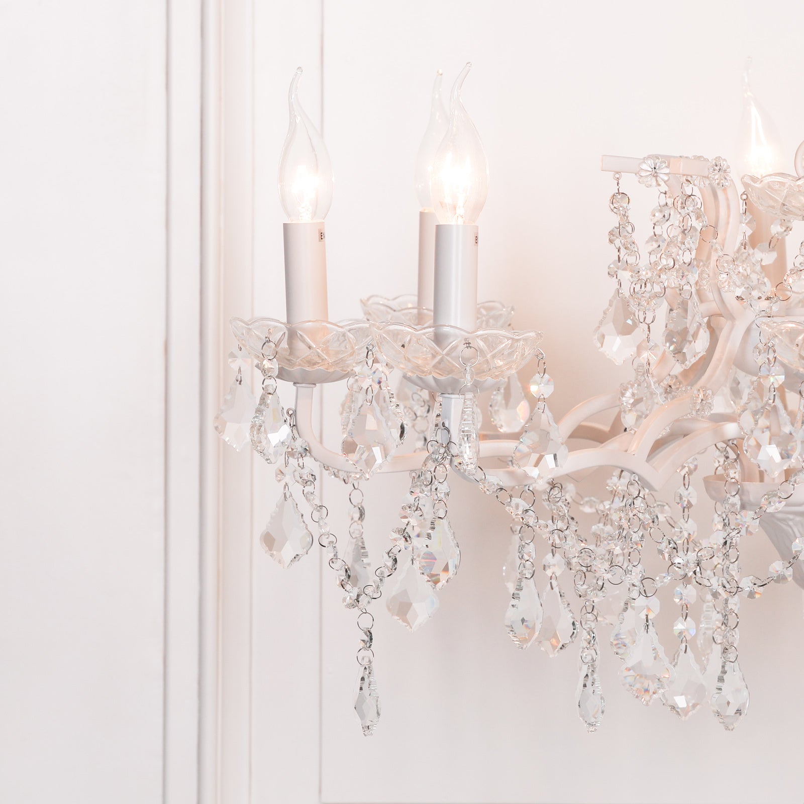 Shabby White Colour Large 8 Arm French Style Shallow Cut Glass Chandelier