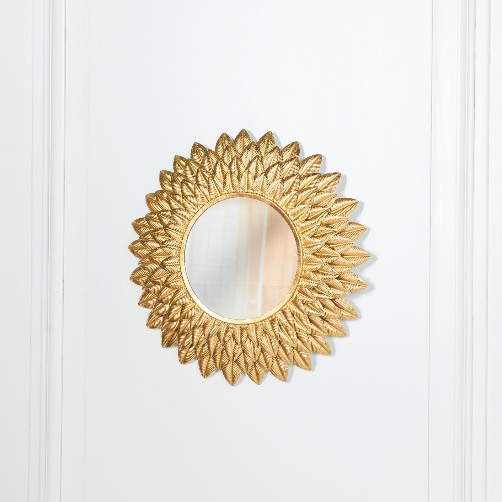 Retro Style Round Gold Sunflower Metal Frame 48cm Wall Mirror