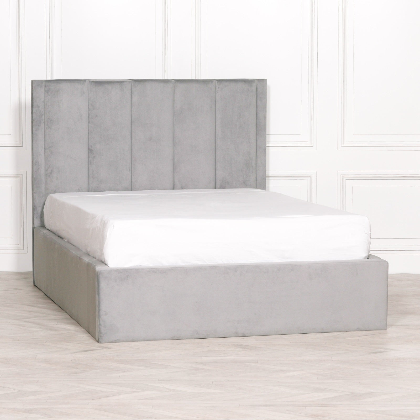 Art Deco Style Grey Colour Velvet King Size 5ft Bed
