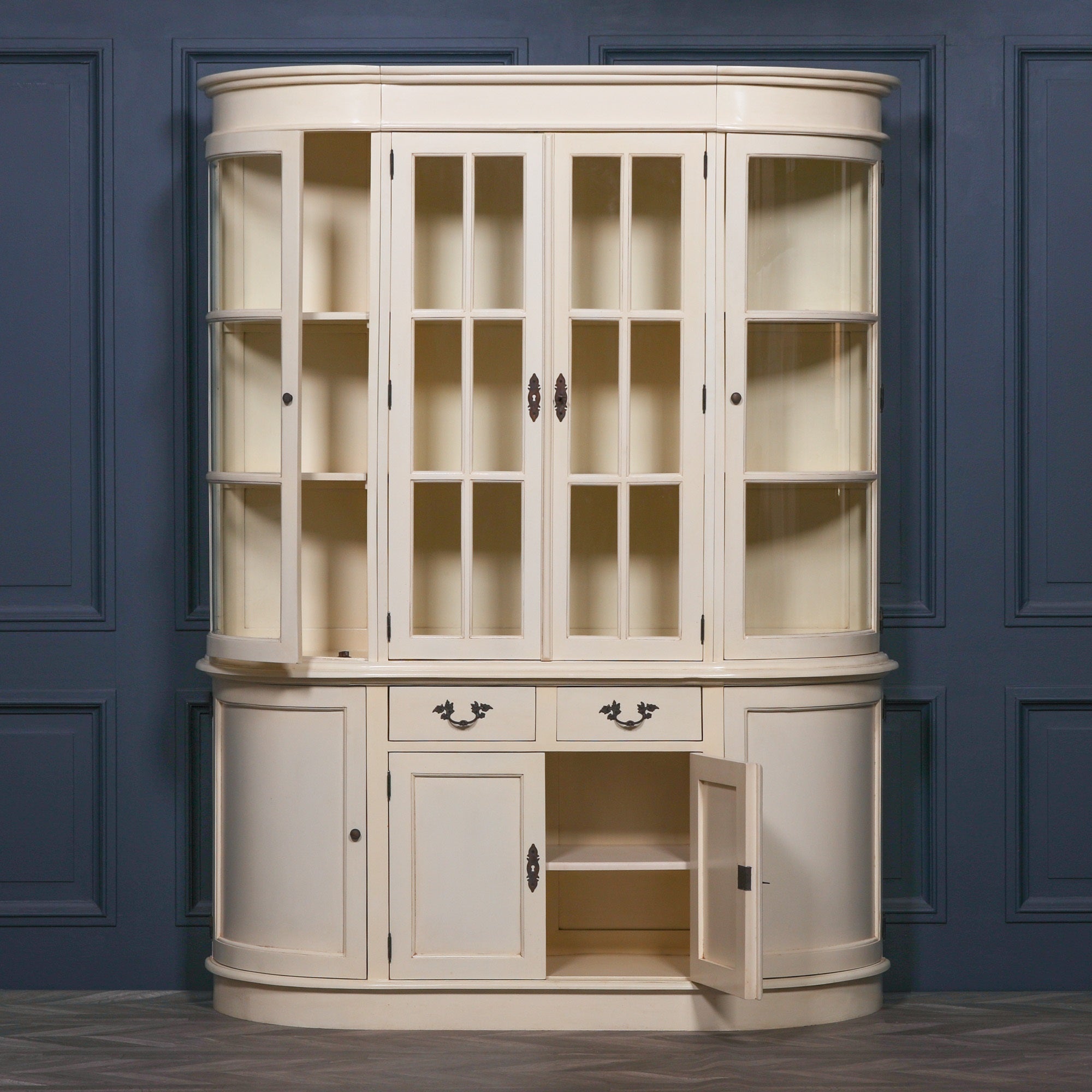 Large Wooden Vintage Cream Colour Dresser Display Cabinet