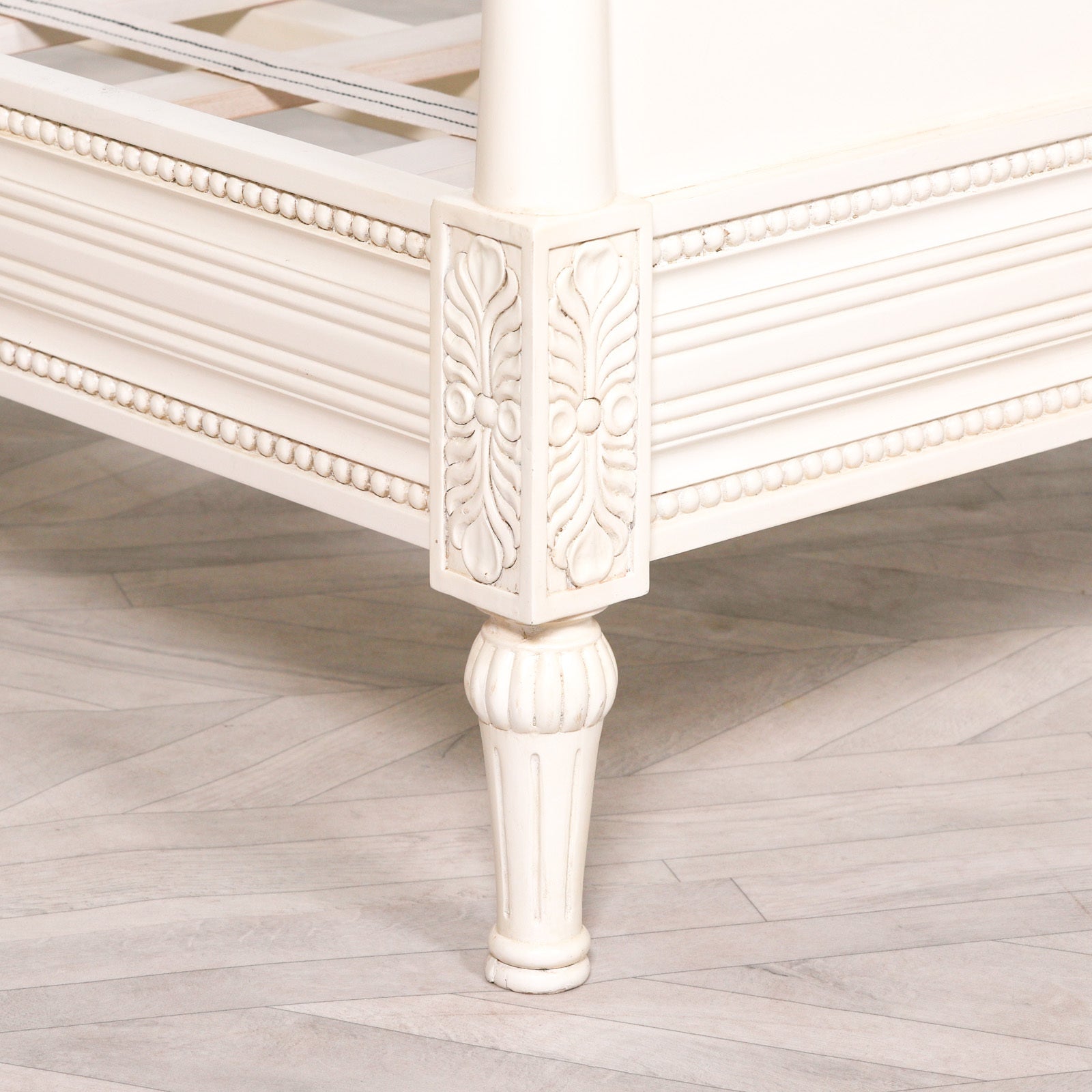 French Antique Style Ivory White Colour Carved Ornate 3ft Single Bed