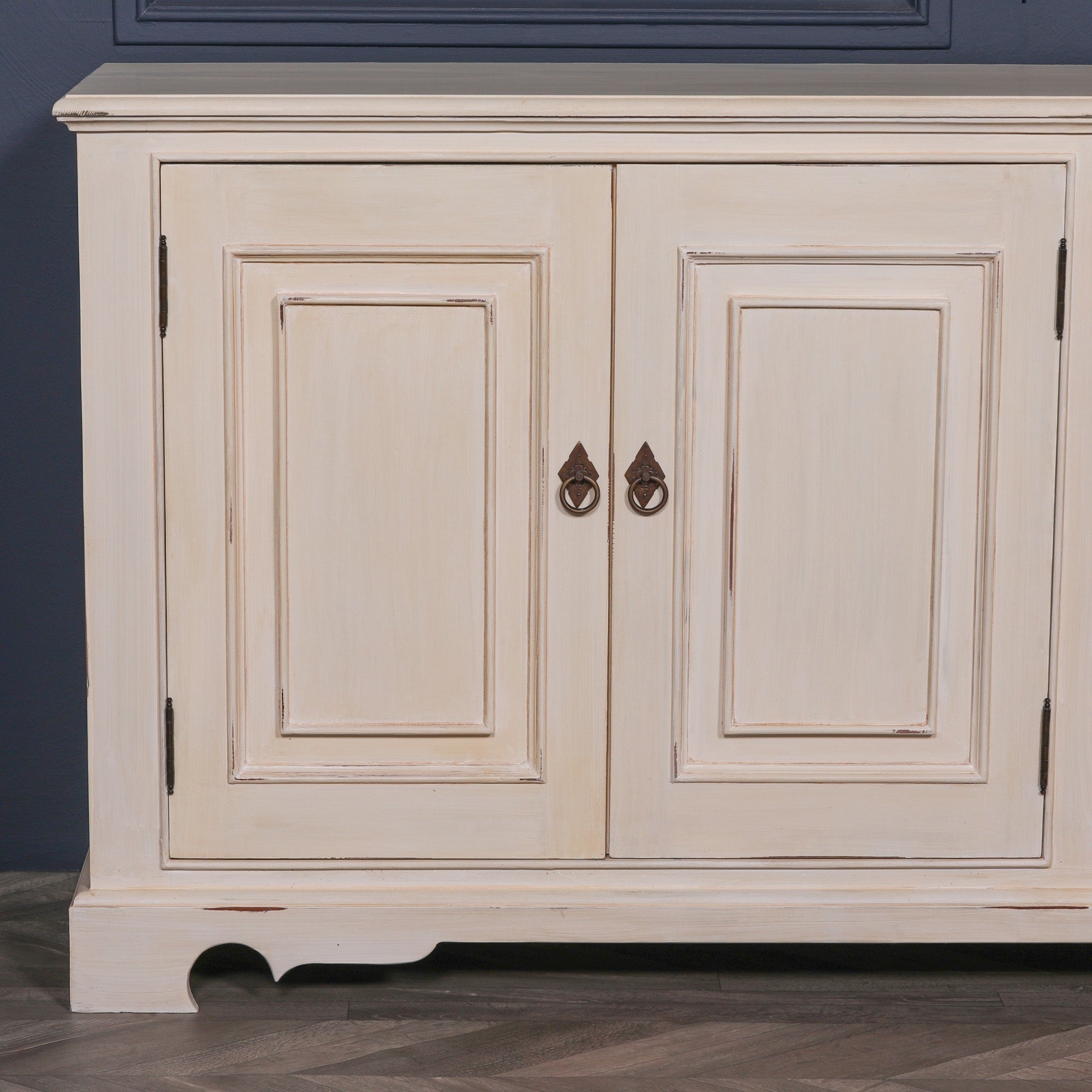 Classical Country Style Large Brush Distressed Effect Painted White Cabinet Sideboard