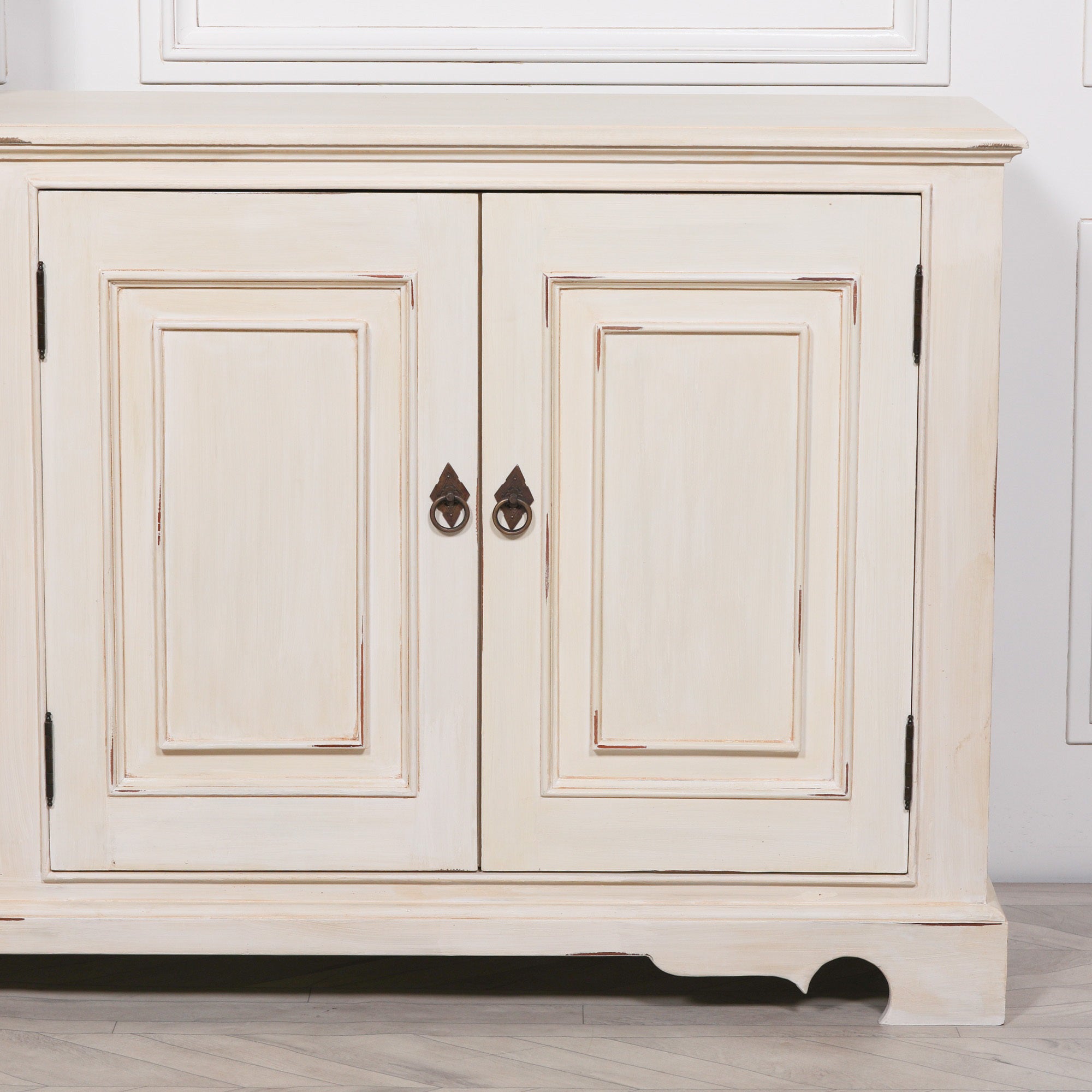Classical Country Style Large Brush Distressed Effect Painted White Cabinet Sideboard