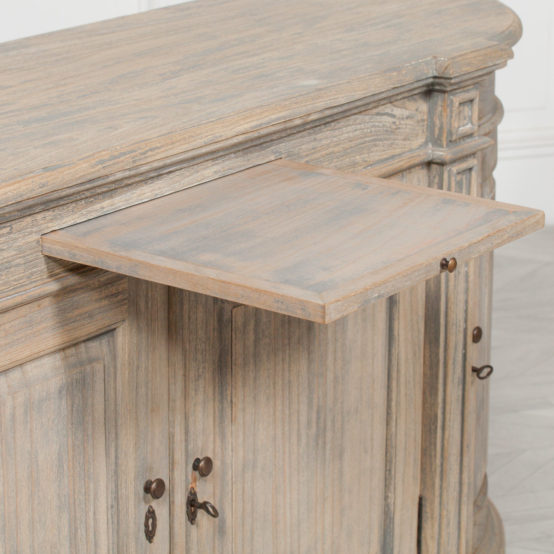Large Distressed Mahogany Wood Rustic Style Buffet Sideboard with 4 Doors and Pull Out Platform Tray
