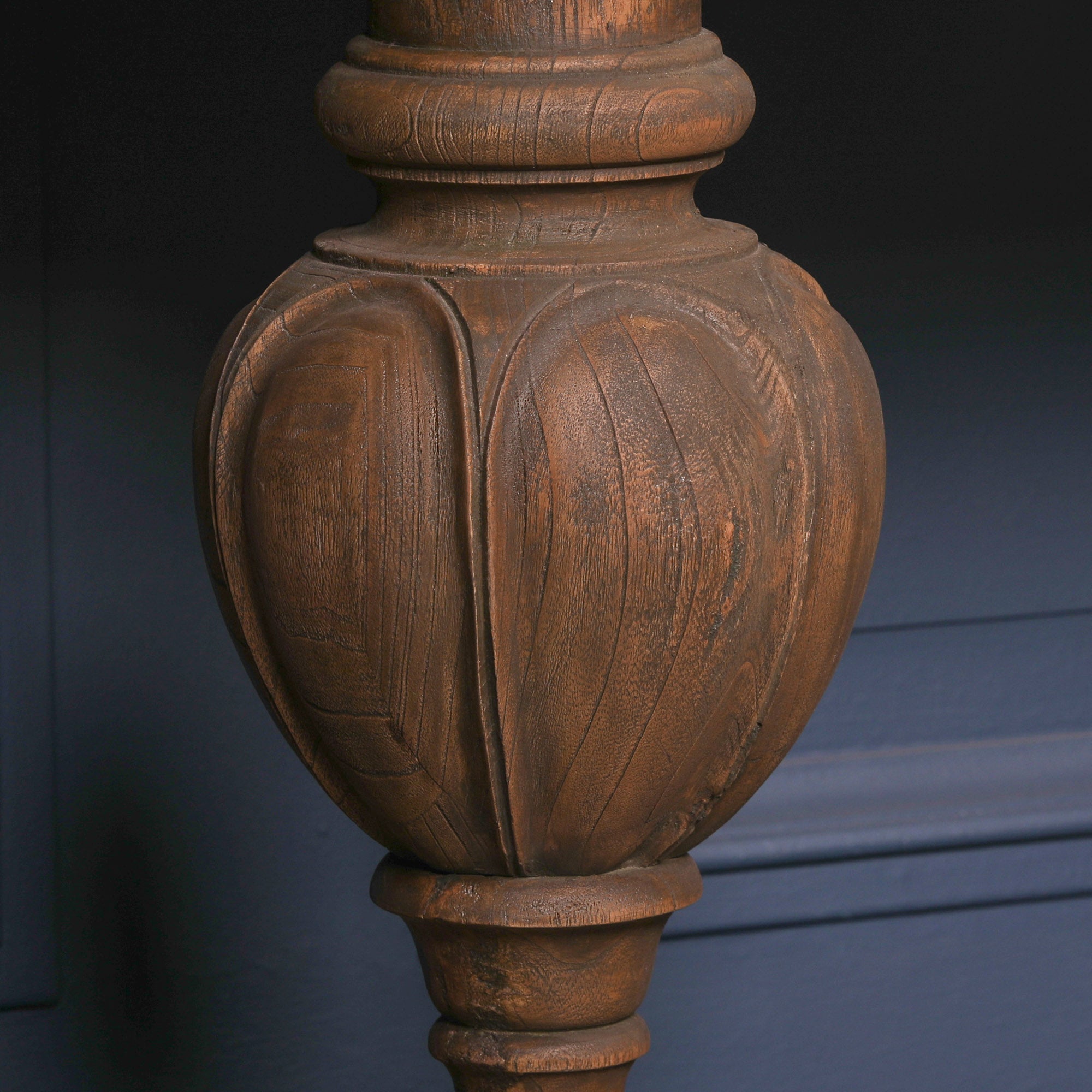 Extra Large 180cm Chunky Acorn Column Platform Console Table