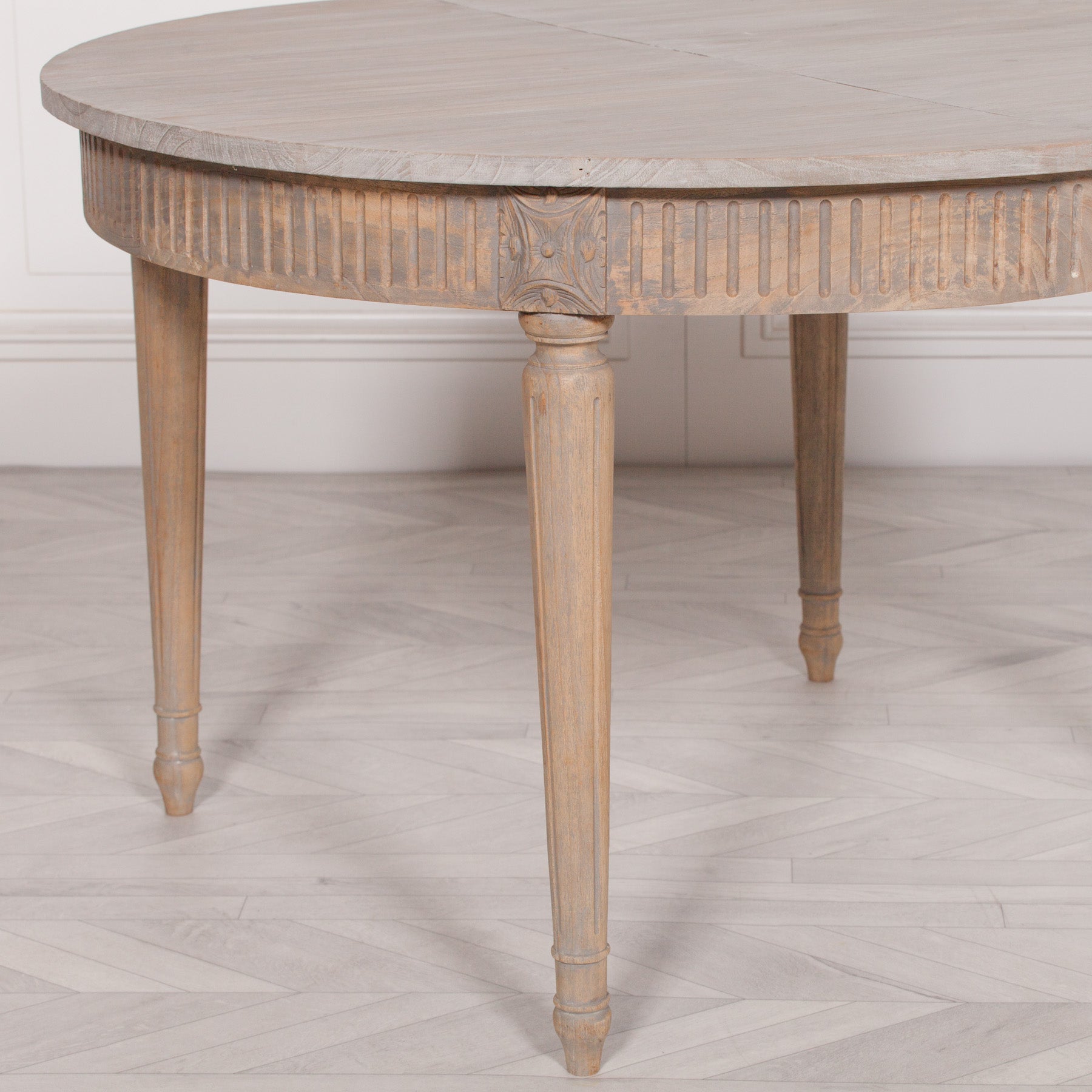 French Farmhouse Style Hand Carved Extra Large 206cm Oval Shape Wooden Extendable Dining Table